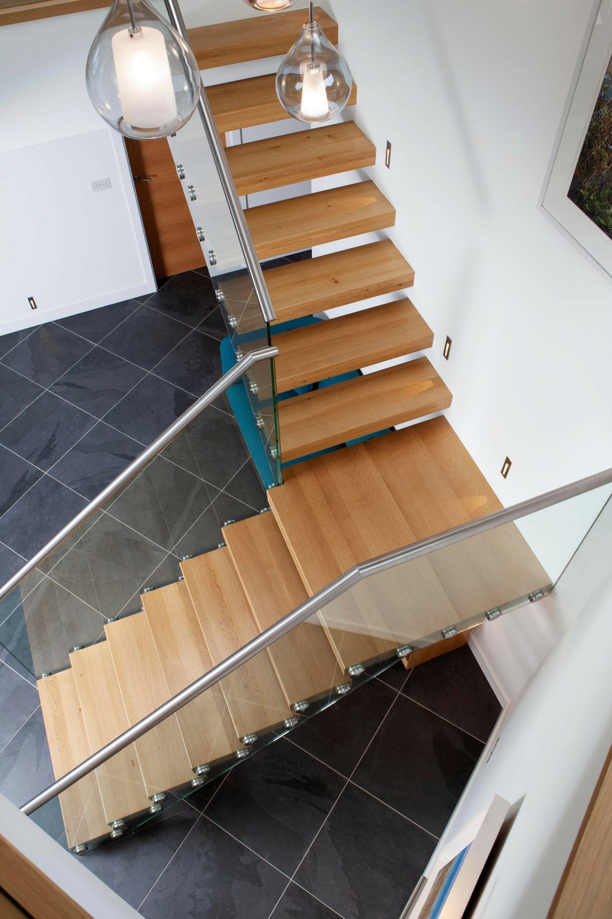 Floating Stairs UK | Cantilever Staircases